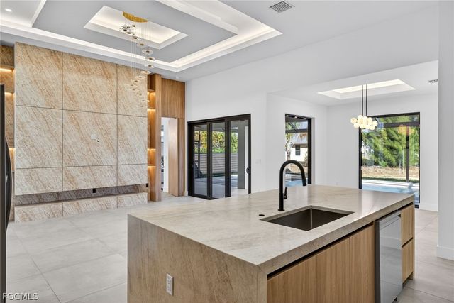 13 NW 35th PL, Cape Coral, FL 33993