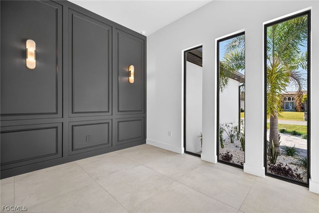 13 NW 35th PL, Cape Coral, FL 33993