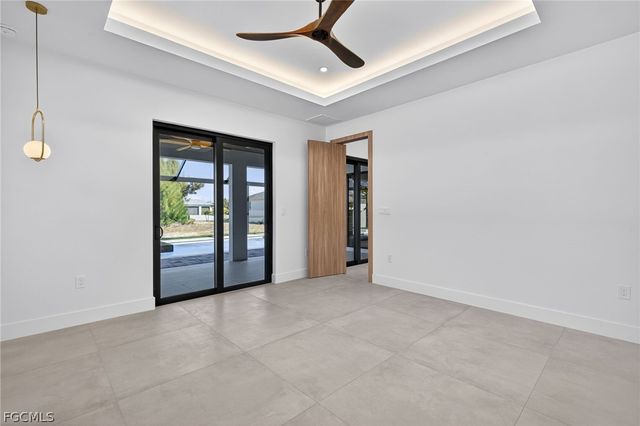 13 NW 35th PL, Cape Coral, FL 33993