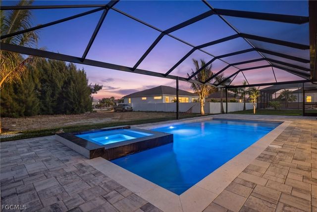 13 NW 35th PL, Cape Coral, FL 33993