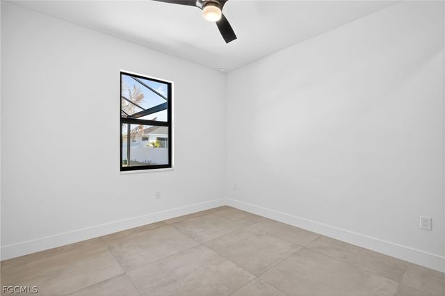 13 NW 35th PL, Cape Coral, FL 33993