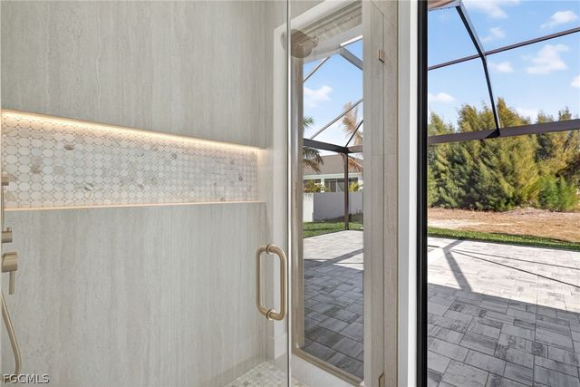 13 NW 35th PL, Cape Coral, FL 33993