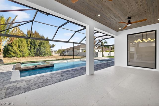 13 NW 35th PL, Cape Coral, FL 33993