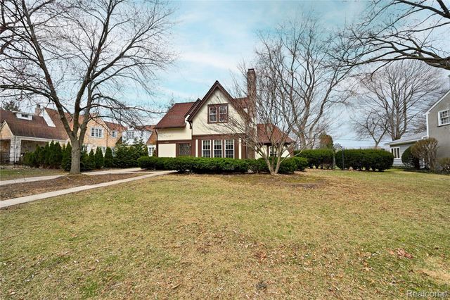 1447 Buckingham Avenue, Birmingham, MI 48009