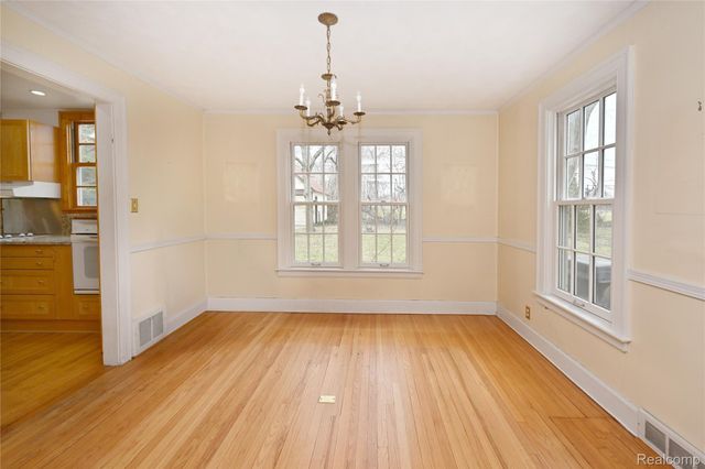 1447 Buckingham Avenue, Birmingham, MI 48009