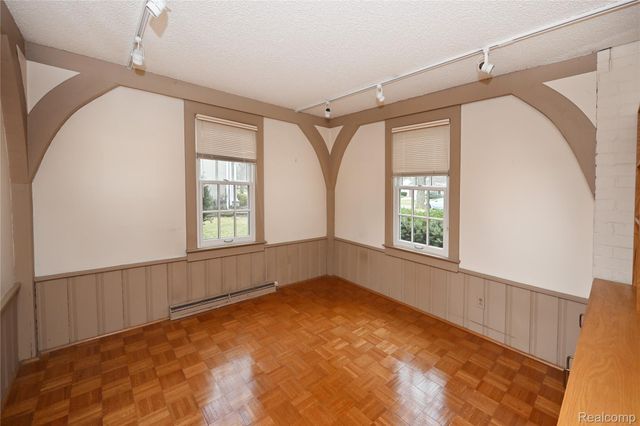 1447 Buckingham Avenue, Birmingham, MI 48009