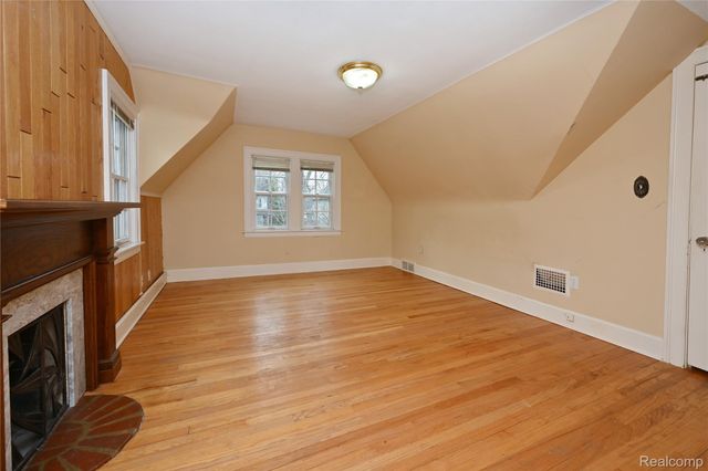 1447 Buckingham Avenue, Birmingham, MI 48009