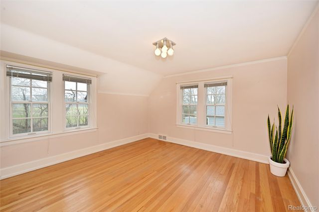 1447 Buckingham Avenue, Birmingham, MI 48009