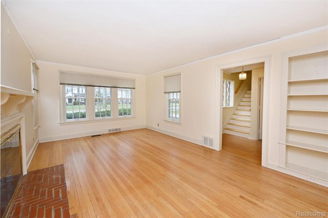 1447 Buckingham Avenue, Birmingham, MI 48009