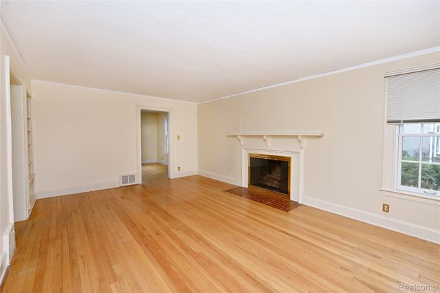 1447 Buckingham Avenue, Birmingham, MI 48009