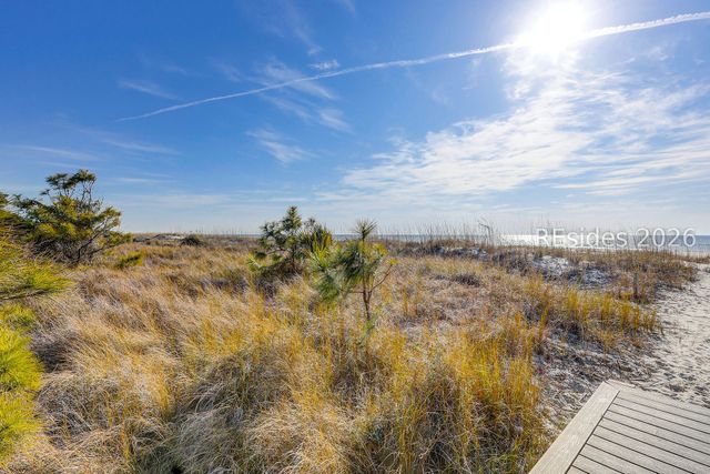 35 Ruddy Turnstone Rd, Hilton Head Island, SC 29928