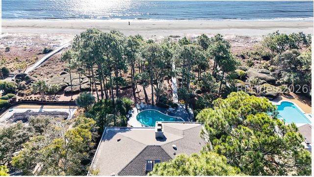 35 Ruddy Turnstone Rd, Hilton Head Island, SC 29928