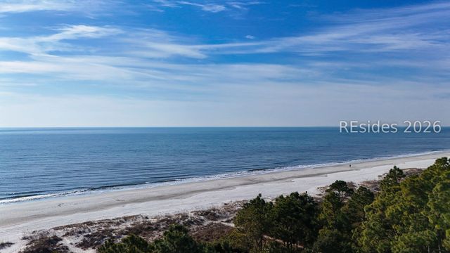 35 Ruddy Turnstone Rd, Hilton Head Island, SC 29928