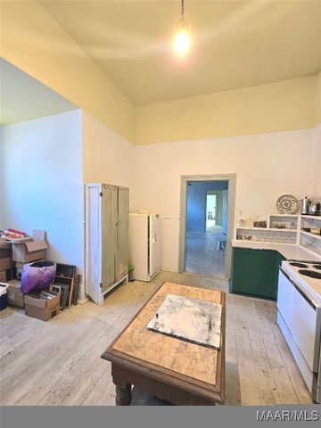 707 Dallas Avenue, Selma, AL 36701