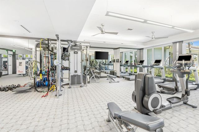 100 Water Club Court N, North Palm Beach, FL 33408