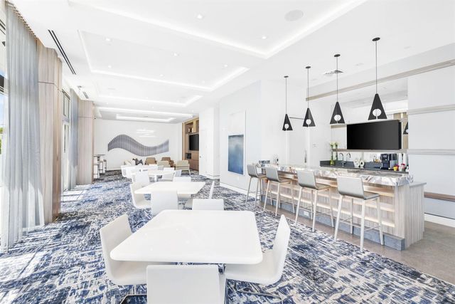 100 Water Club Court N, North Palm Beach, FL 33408