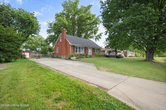 1905 Janlyn Rd, Louisville, KY 40299