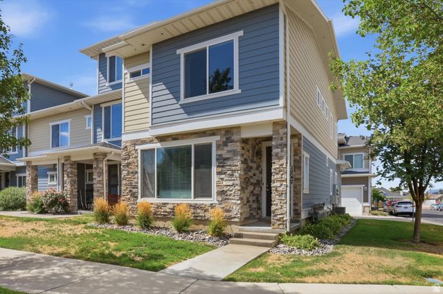 1747 W PIRGOS LN, South Jordan, UT 84095