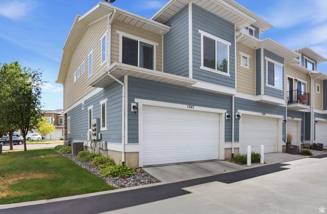 1747 W PIRGOS LN, South Jordan, UT 84095