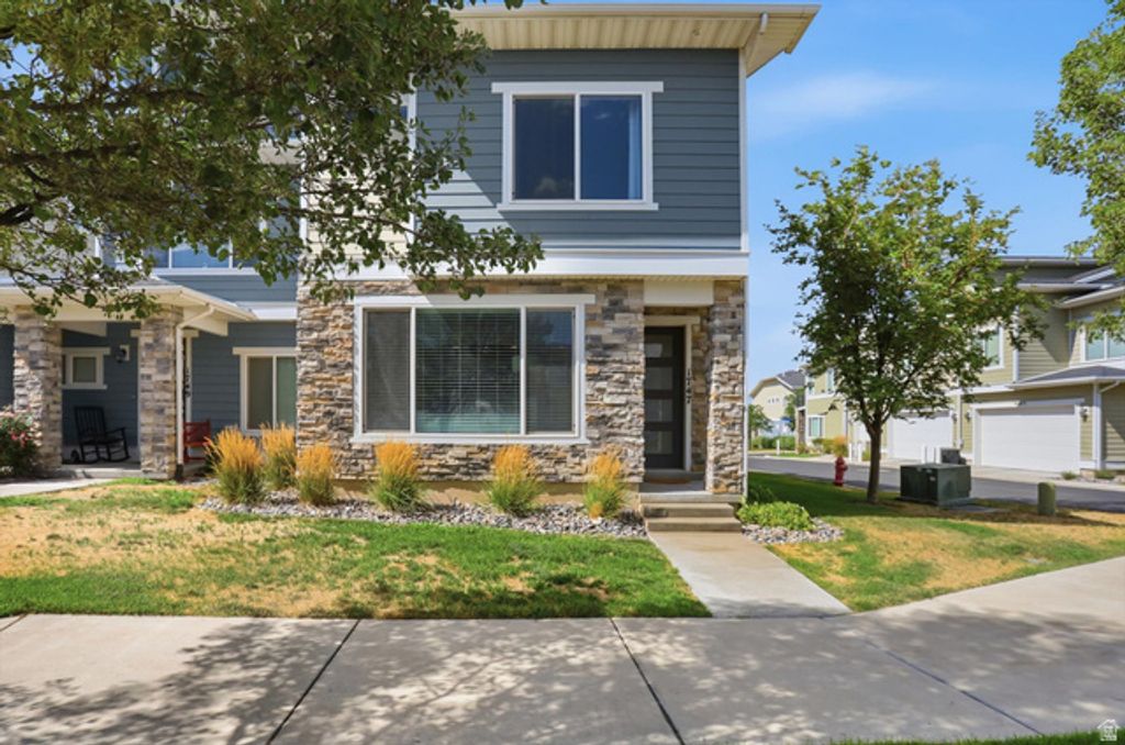 1747 W PIRGOS LN, South Jordan, UT 84095 — photo 2