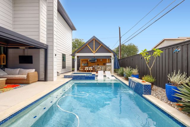 3950 Beechwood Lane, Dallas, TX 75220