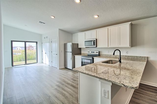 1277 AHOY AVENUE, Tampa, FL 33619