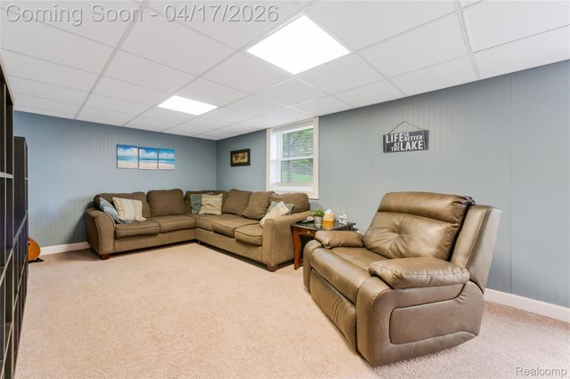 355 Sanders Road, Oxford Charter Township, MI 48371