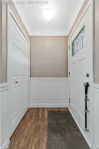 355 Sanders Road, Oxford Charter Township, MI 48371