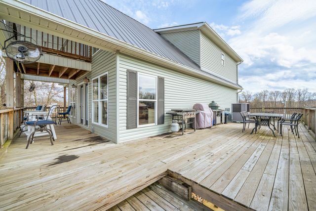 1458 Scenic Ln, Bath Springs, TN 38311