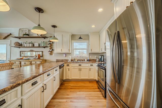 1458 Scenic Ln, Bath Springs, TN 38311