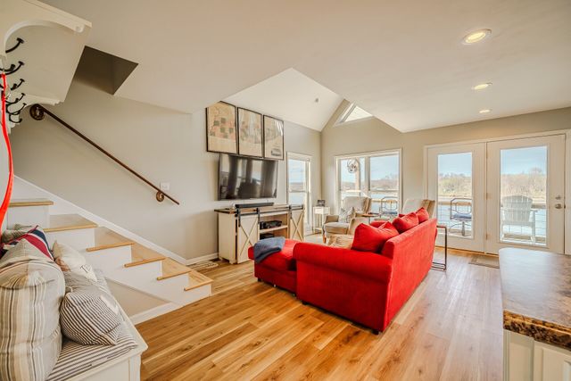 1458 Scenic Ln, Bath Springs, TN 38311