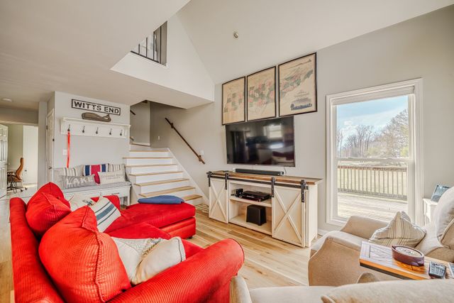 1458 Scenic Ln, Bath Springs, TN 38311