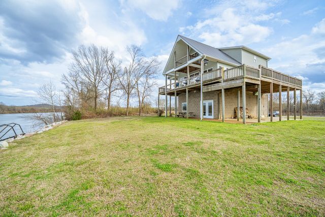 1458 Scenic Ln, Bath Springs, TN 38311