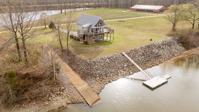 1458 Scenic Ln, Bath Springs, TN 38311