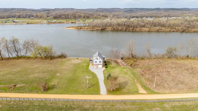 1458 Scenic Ln, Bath Springs, TN 38311