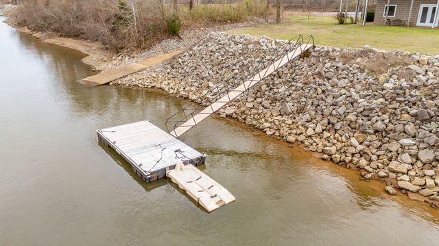 1458 Scenic Ln, Bath Springs, TN 38311