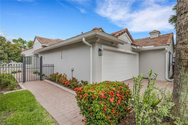 2232 Summersweet DR, Alva, FL 33920
