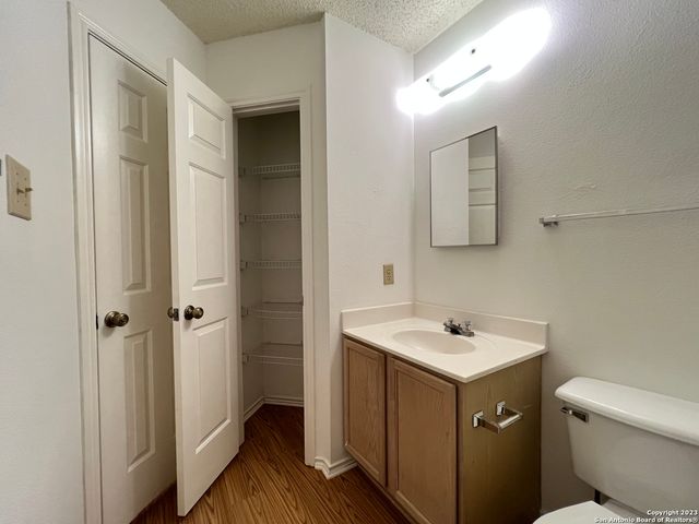 11926 Auburn Brook, San Antonio, TX 78253