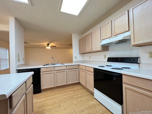 11926 Auburn Brook, San Antonio, TX 78253