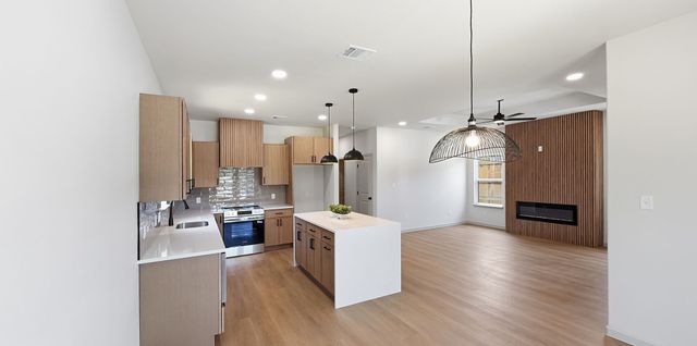 2506 Hercules Court, Granbury, TX 76048