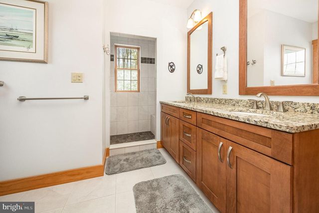 115 MONUMENT DR, Elizabethtown, PA 17022