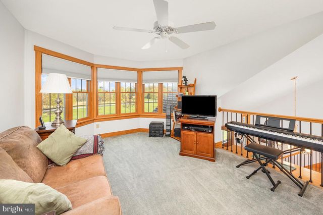 115 MONUMENT DR, Elizabethtown, PA 17022