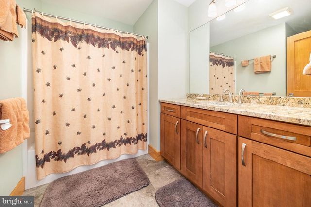 115 MONUMENT DR, Elizabethtown, PA 17022