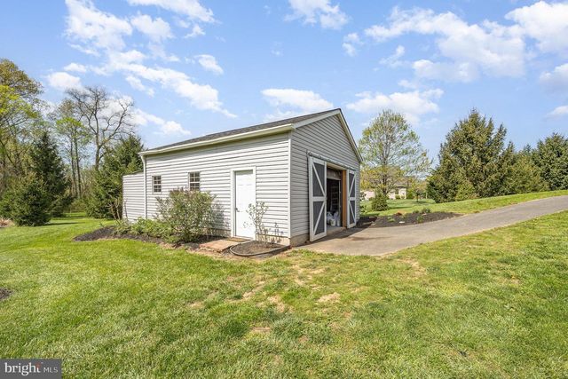 115 MONUMENT DR, Elizabethtown, PA 17022