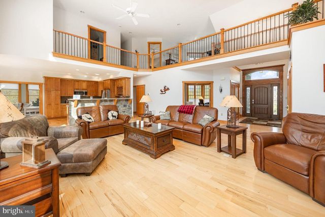 115 MONUMENT DR, Elizabethtown, PA 17022