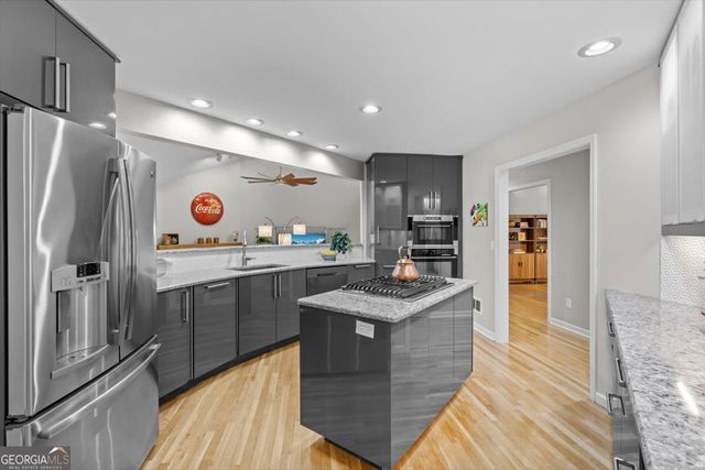 4262 Loch Highland Parkway NE, Roswell, GA 30075