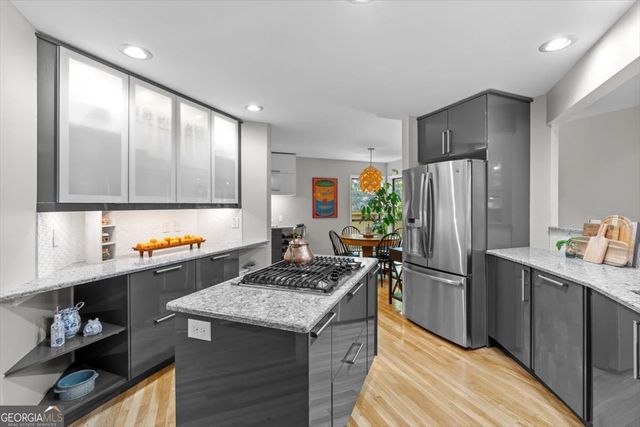 4262 Loch Highland Parkway NE, Roswell, GA 30075