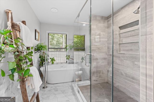 4262 Loch Highland Parkway NE, Roswell, GA 30075