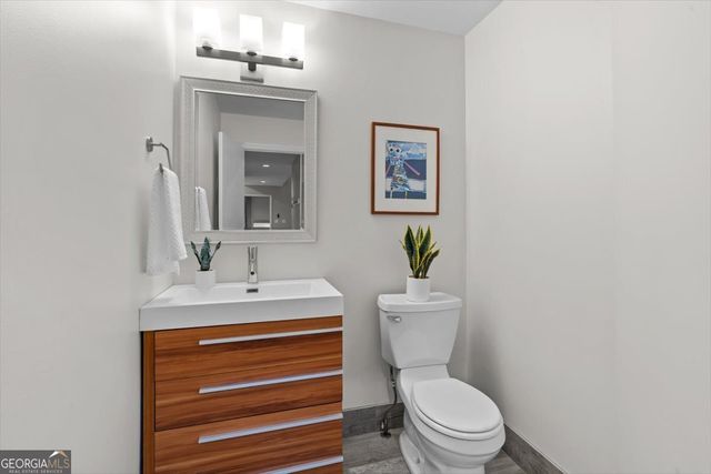 4262 Loch Highland Parkway NE, Roswell, GA 30075