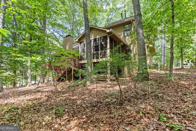 4262 Loch Highland Parkway NE, Roswell, GA 30075